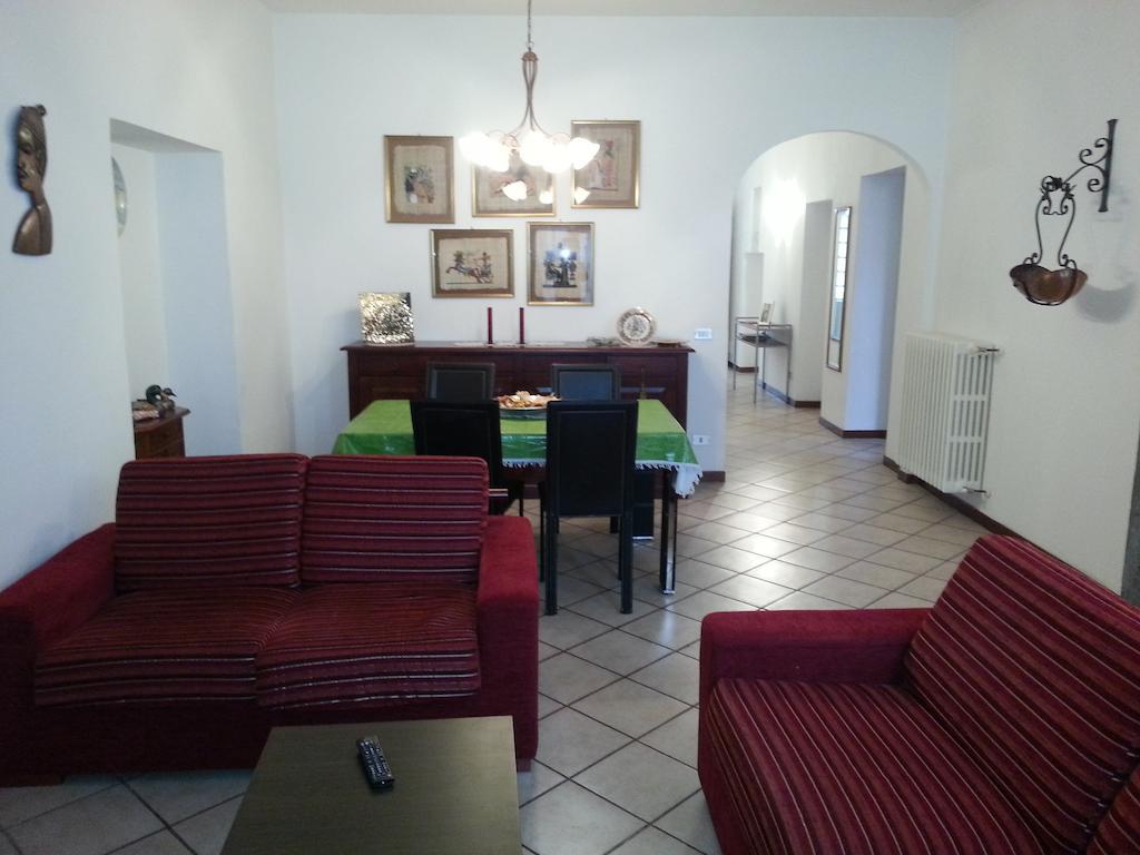B&B Smeraldo Airport Μπέργκαμο Δωμάτιο φωτογραφία